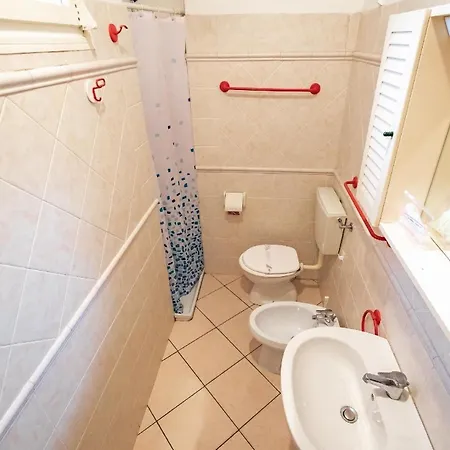 Holiday home Nettes Ferienhaus In Mit Grossem Garten *